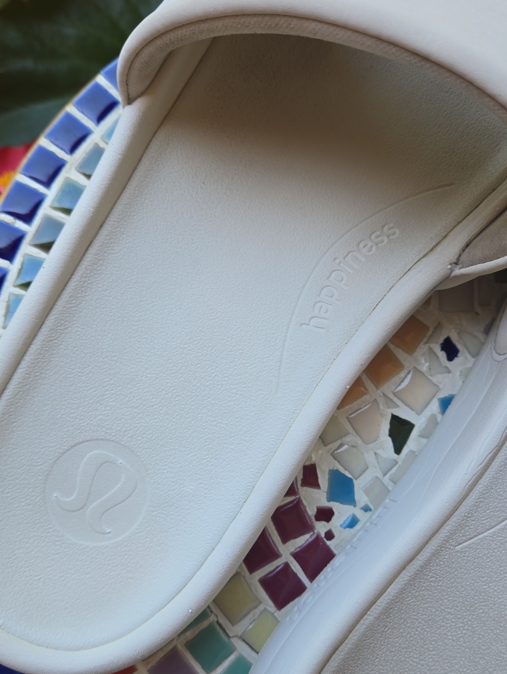 LuLuLemon Women's Restfeel Slide - Picture 3 of 9